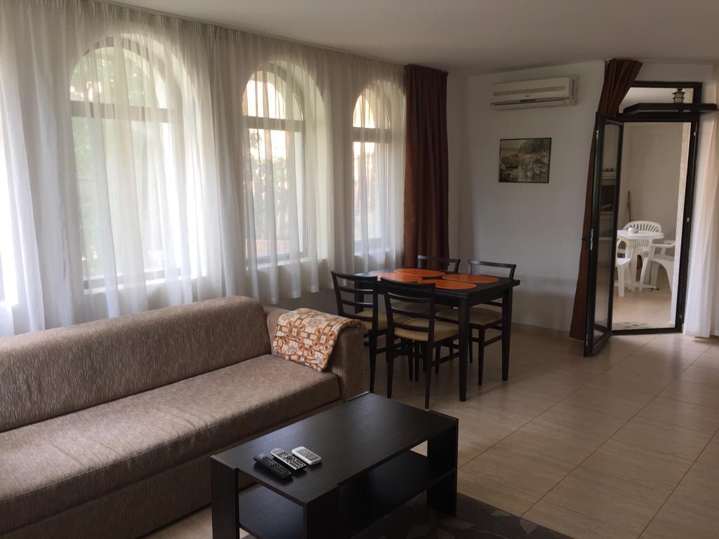 Etara 2 Apartment Sveti Vlas Extérieur photo
